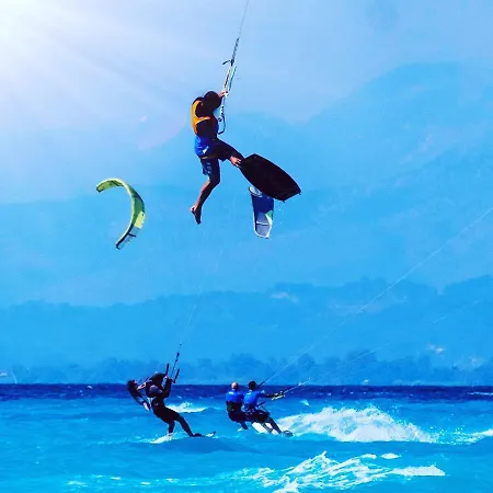 Apart-hotel Anemoni 2*